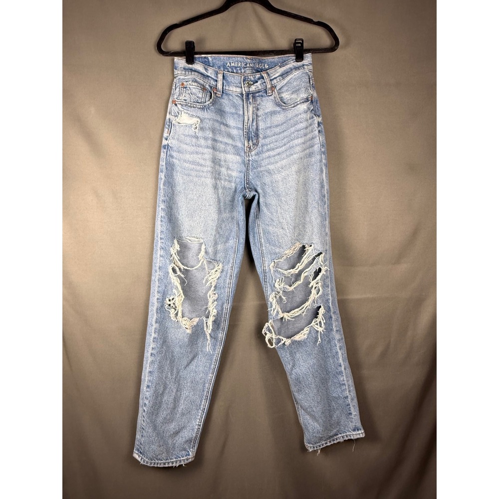 American Eagle Mom Jeans Womens 0 Light Wash Distressed High Rise Raw Hem